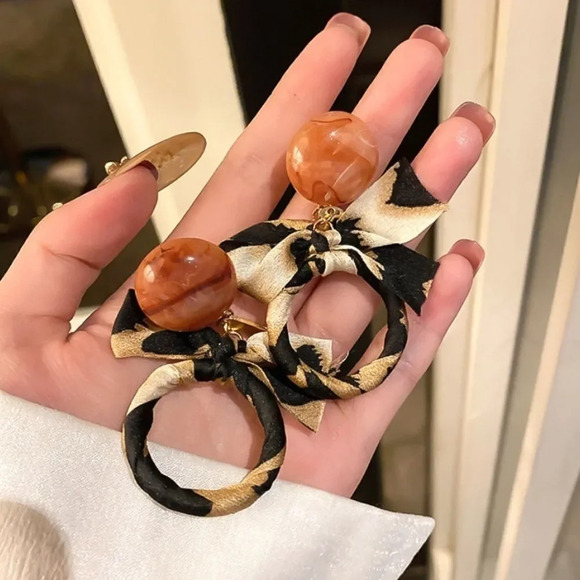 NEW! Dainty Leopard Ribbon Hoop Earrings - Picture 3 of 7